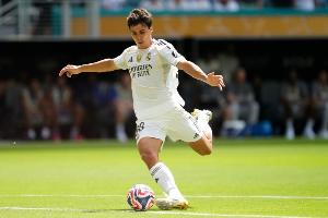 马卡：贡萨洛未被列进皇马奖金分配名单 加薪提拔或离队锻炼2选1