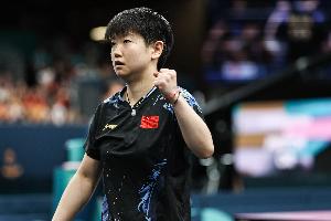 独一档的世界第一！孙颖莎世排积分12200分，再度刷新万分纪录