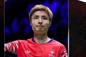 连续挽救两个赛点！石宇奇2-1逆转赖浩俊，晋级世锦赛男单决赛