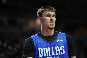 弗拉格训练师：弗拉格夏天苦练力量+三分出手速度+团队二人配合