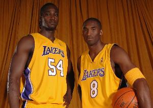 夸梅-布朗：沙克走后科比只靠自己投也赢不了 禅师让他把球传给我