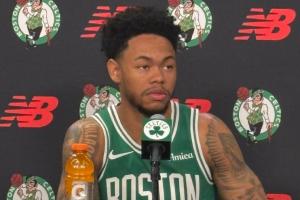 A-西蒙斯：马祖拉一直鼓励我 说我的防守其实没有那么烂