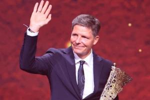 再添一个奖杯！水晶宫主帅格拉斯纳被评为奥地利年度最佳教练