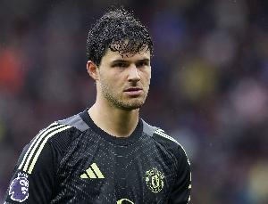 拉门斯：我在安特卫普成长了很多，曼联张开双臂欢迎了我