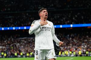 连战尤文巴萨！每体：巴尔韦德预计出任皇马右后卫