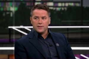 欧文：中立球迷这场比赛可看爽了，曼联值得赞扬利物浦踢得也不差