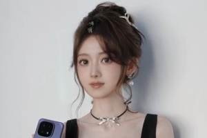 KPL解说灵儿晒照：王者十周年，神秘礼物已就位！