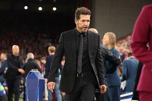 在欧冠小组赛/联赛阶段中，西蒙尼的马竞从未在客场战胜过英超队