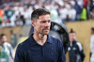 阿隆索带队前三场欧冠全胜，是皇马第5位做到的主帅