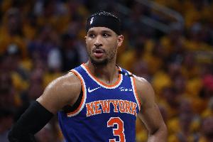 带动替补阵容！哈特10中5拿14分9板3助 克拉克森11中6拿15分2助