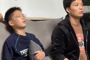 无锡这对父子展现了苏超的独特魅力